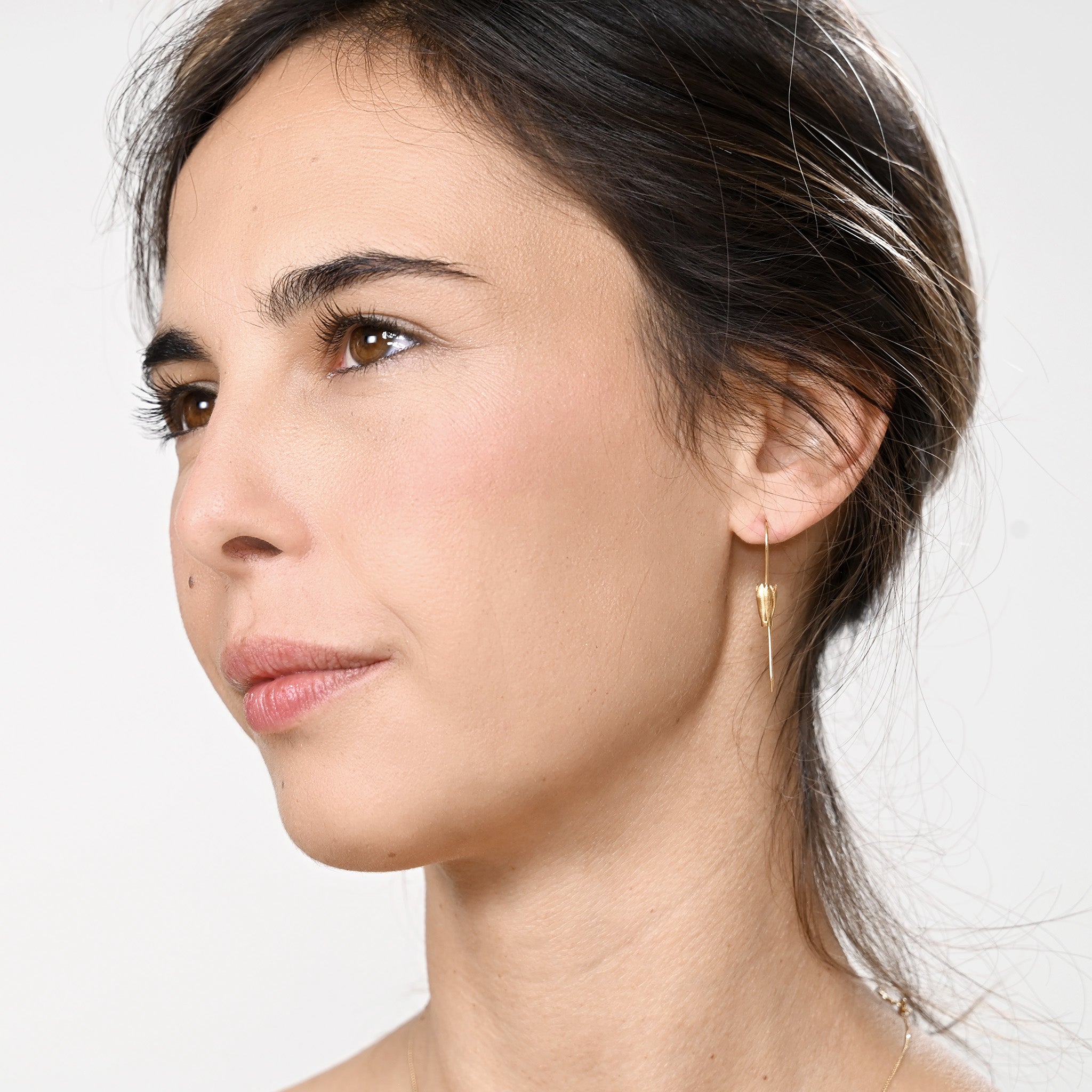 Nature - Cyclamen - Yellow Gold Drop Earrings