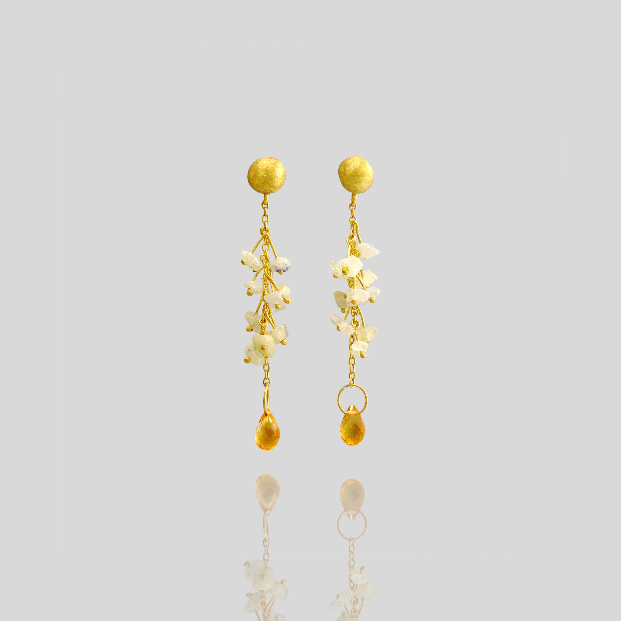 18k Yellow Gold Venus Earrings with raw white Sapphires and a Citrine drop, crafted for versatile elegance.