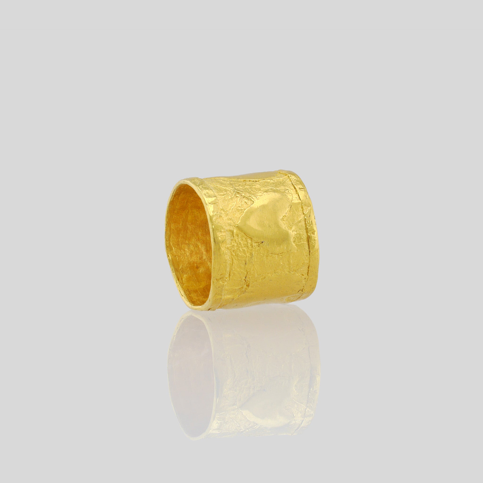 Wide Textured Gold Heart ring