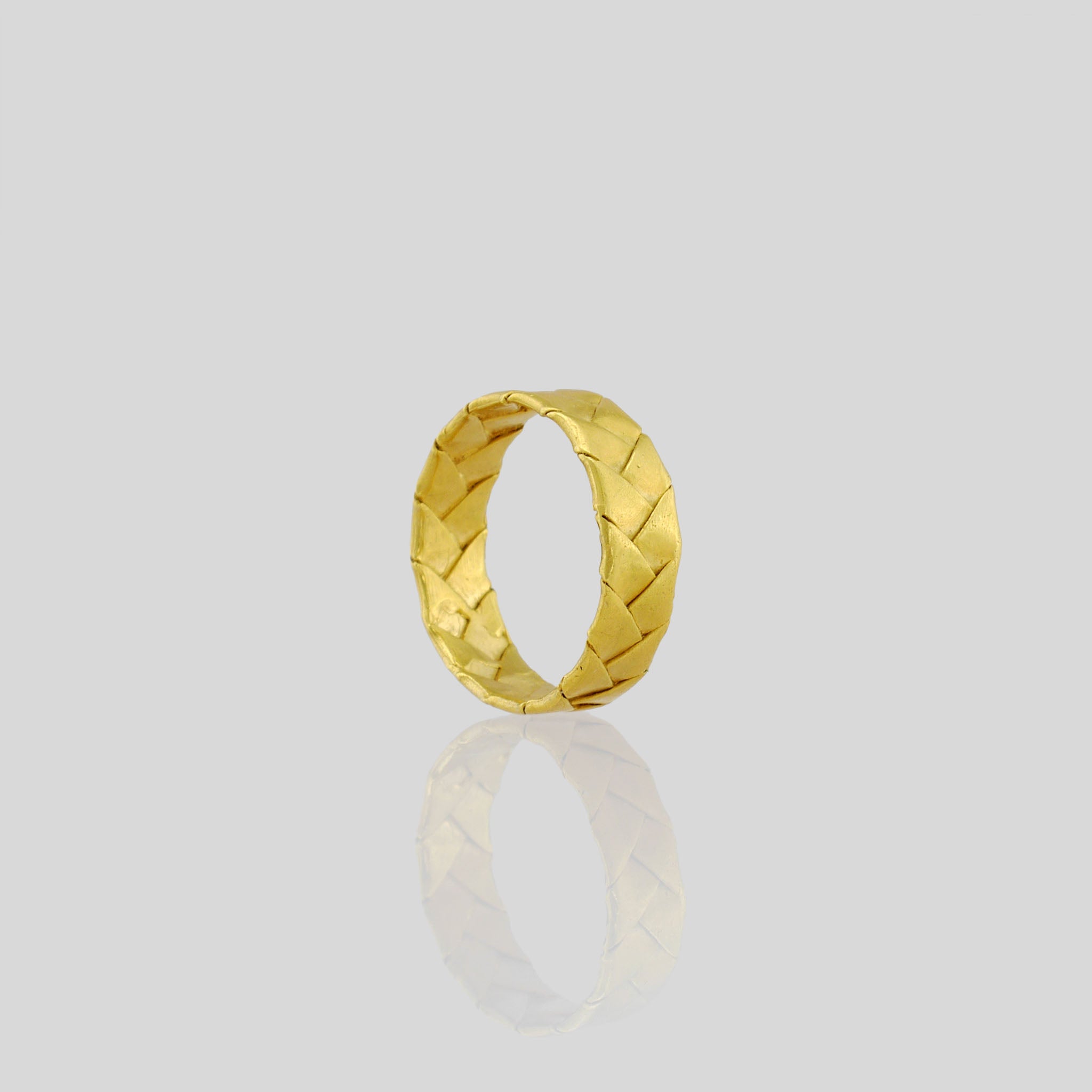 Classic Yellow Gold Braid Ring featuring intricately braided gold strands for a clean, precise, and beautiful appearance, ideal for everyday wear.