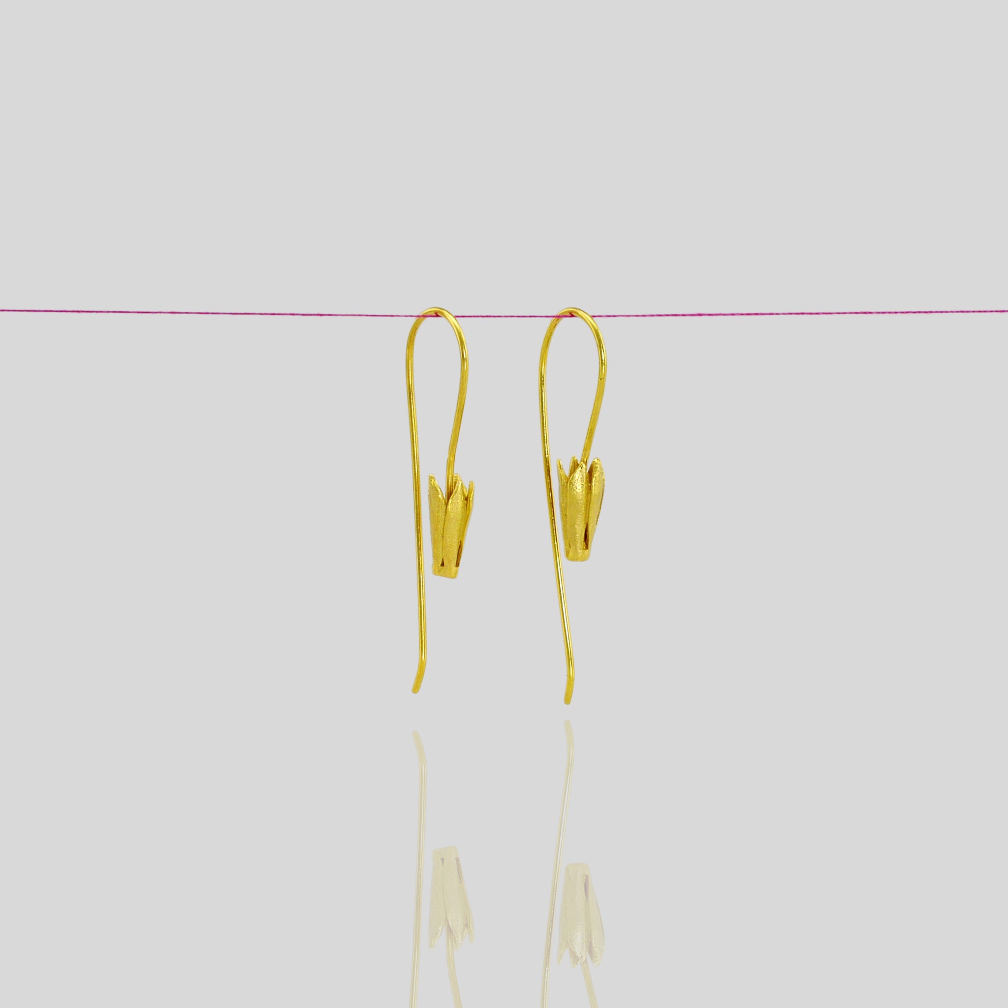 Nature - Cyclamen - Yellow Gold Drop Earrings